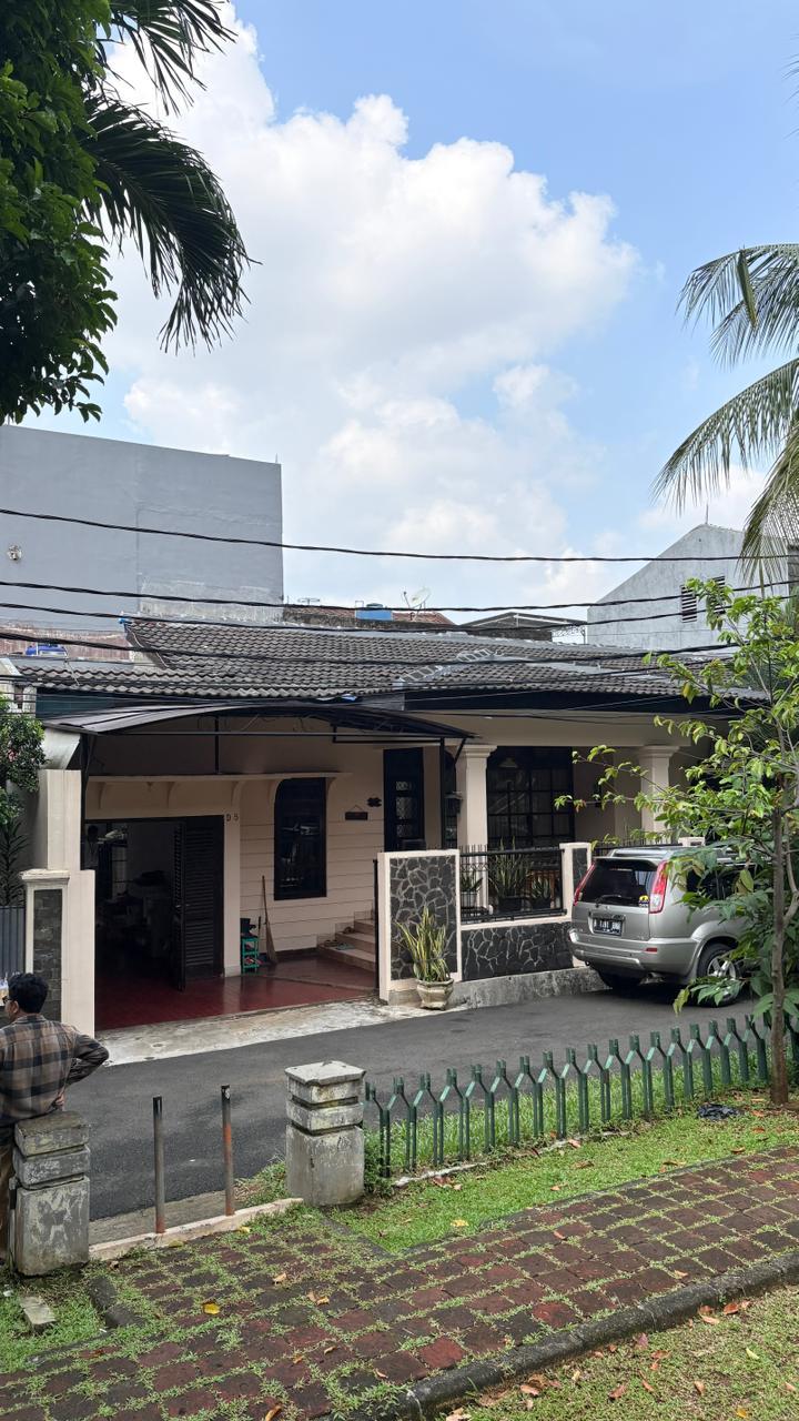 Mrs. Yunita Termin 1 3
